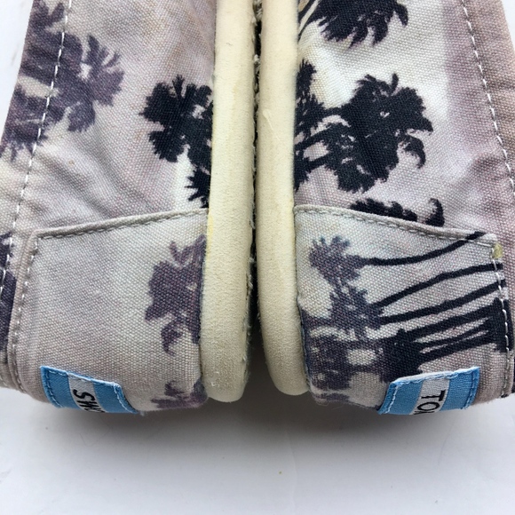TOMS Palm Tree Gray Black Slip On Shoes Size 7 - Picture 7 of 8
